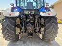 New Holland TM190 traktor