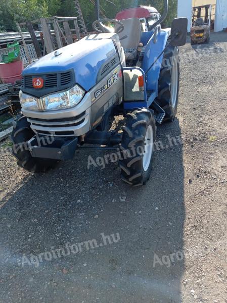 Japàn traktor kistraktor