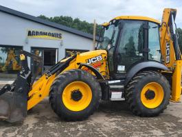 JCB 4CX kotrórakodó eladó