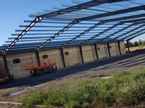 Új csarnokváz gyártótól 16mx30mx4, 5m Új csarnokváz gyártótól 16mx30mx4, 5m