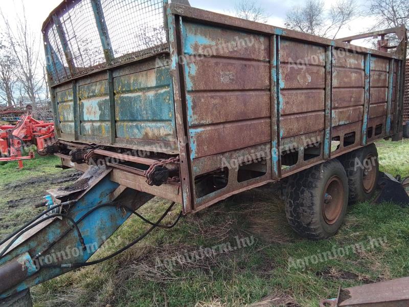 T 088 trágyaszóró
