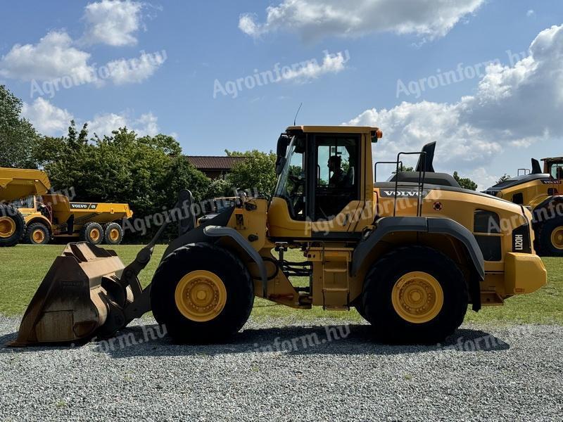 Volvo L 120 H / 2015 / 10.135 üzemóra / Lízing 20%-tól