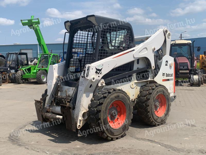 Bobcat S740 minirakodó