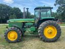 John Deere 4650, Powershift 15/4 váltó,  6 hengeres motor,  kapcsos ikerkerékkel