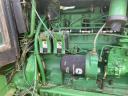 John Deere 4650, Powershift 15/4 váltó,  6 hengeres motor,  kapcsos ikerkerékkel
