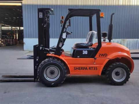 SHERPA RT35 2WD 3.5T Terep Targonca SHERPA RT35 2WD 3.5T Terep Targonca