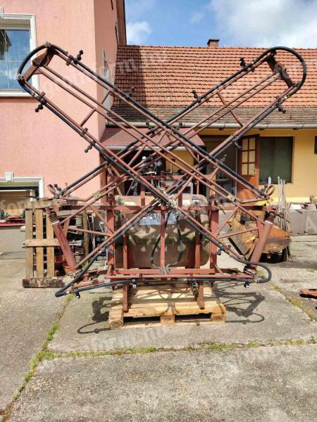 Derecske 500 függesztett permetező