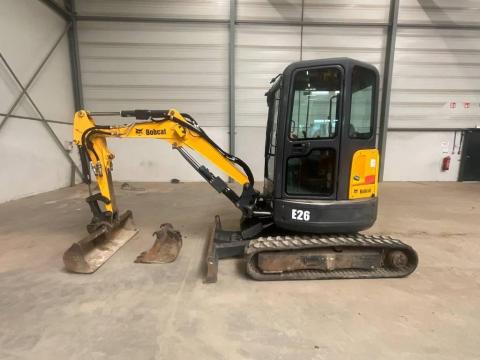 Bobcat E 26 EM / 2016 / 3 761 üzemóra / Lízing 20%-tól Bobcat E 26 EM / 2016 / 3 761 üzemóra / Lízing 20%-tól