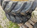 JCB felni + gumi 405/70 R24