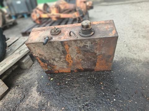 Üzemanyag tartály Üzemanyag tartály