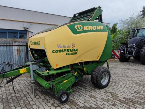 Krone Comprima F155 CX – Bálaszám: 15 735 db Krone Comprima F155 CX – Bálaszám: 15 735 db