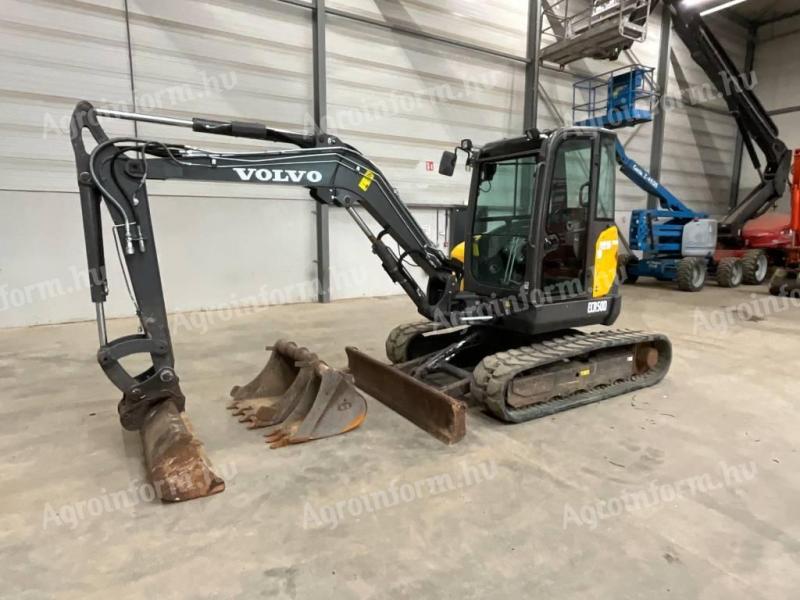 Volvo ECR 50 D / 2019 / 2.216 üzemóra / Lízing 20%-tól
