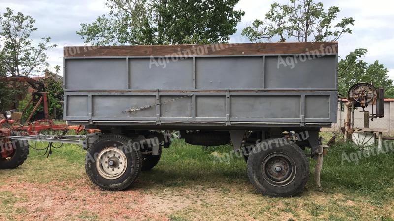Pótkocsi, billenős, HW6011, piros rendszám, műszaki, csak gabona hordásra használt (110q)