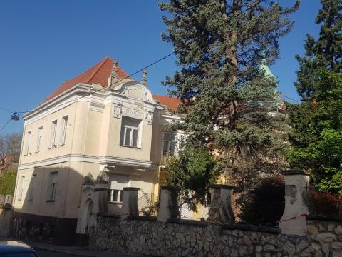 420 m2 belvárosi villa épület 500 m2 telken 420 m2 belvárosi villa épület 500 m2 telken