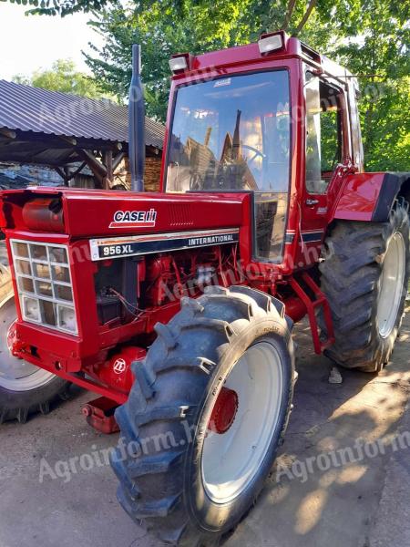 CASE IHC 956 XL traktor, 6 henger, 95 LE