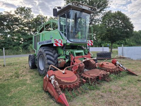 Deutz-Fahr 400 silozó Gigant 400 Deutz-Fahr 400 silozó Gigant 400