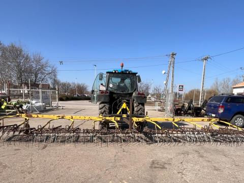 Gyomfésű 9 m-es Gyomfésű 9 m-es