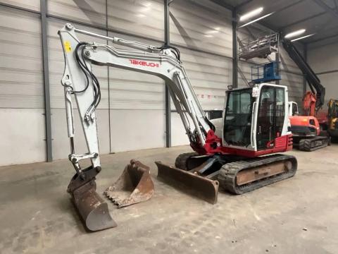 Takeuchi TB 290 / 2016 / 5 914 üzemóra / Lízing 20%-tól Takeuchi TB 290 / 2016 / 5 914 üzemóra / Lízing 20%-tól