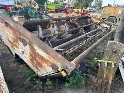 Fortschritt E302 E303 4 méteres vágóasztal Fortschritt E302 E303 4 méteres vágóasztal