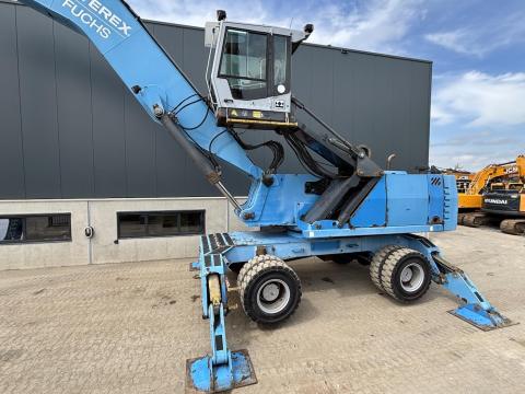 Fuchs MHL380D / 2008 / 4 693 üzemóra / Lízing 20%-tól