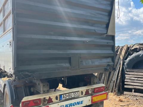 Krone pótkocsi lassú jármű,  két oldalra billenő,  eladó