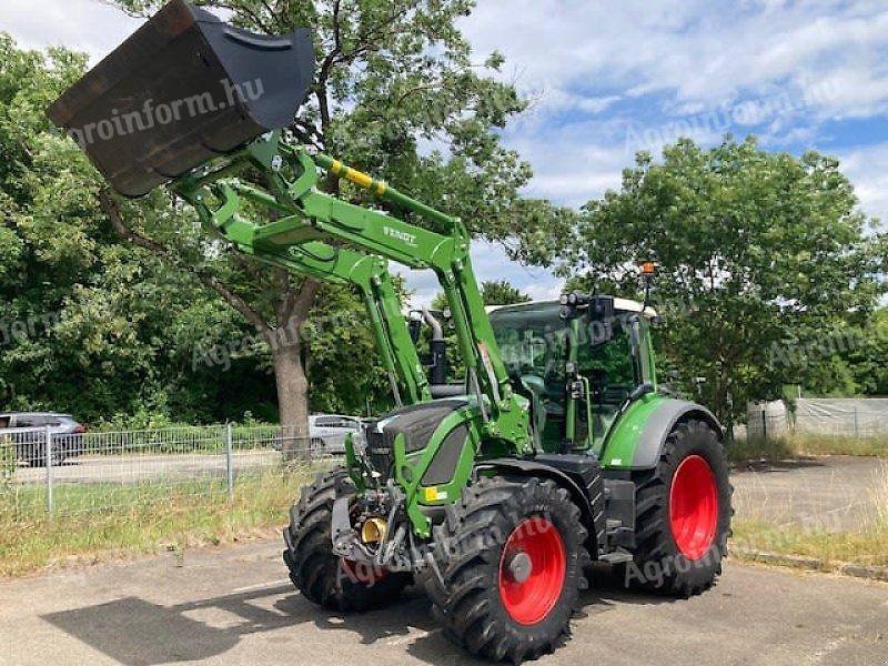 Fendt 516 VARIO S4 POWER traktor rakodóval