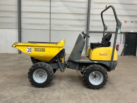 Neuson 1601 / 2009 / 1.362 h üzemóra / Lízing 20%-tól Neuson 1601 / 2009 / 1.362 h üzemóra / Lízing 20%-tól