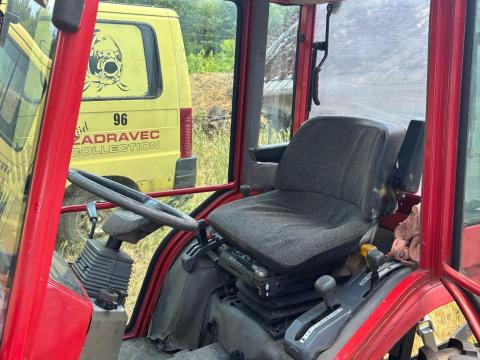 Kabinos kistraktor Kabinos kistraktor