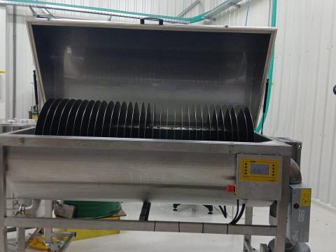 Mézkrémesítő és nedvességcsökkentő gép – Lyson W4021, 300 kg kapacitás Mézkrémesítő és nedvességcsökkentő gép – Lyson W4021, 300 kg kapacitás
