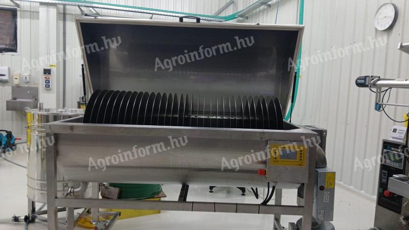 Mézkrémesítő és nedvességcsökkentő gép – Lyson W4021, 300 kg kapacitás