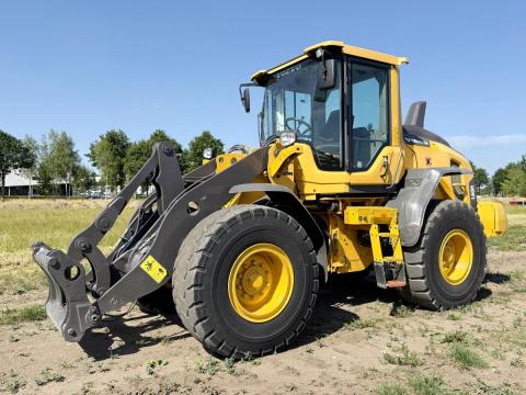 Volvo L60H / 2015 / 24 780 üzemóra / Lízing 20%-tól Volvo L60H / 2015 / 24 780 üzemóra / Lízing 20%-tól