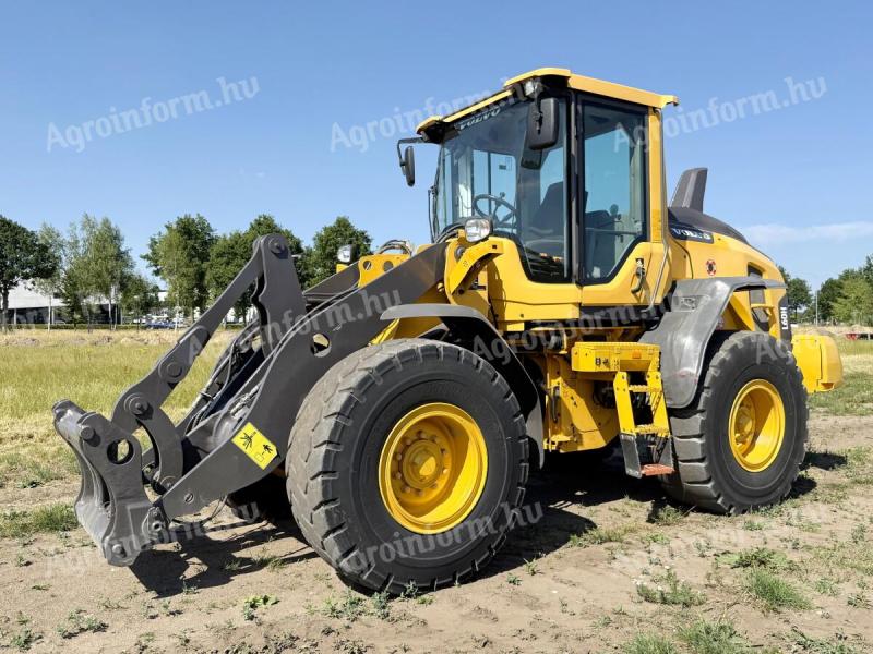 Volvo L60H / 2015 / 24 780 üzemóra / Lízing 20%-tól