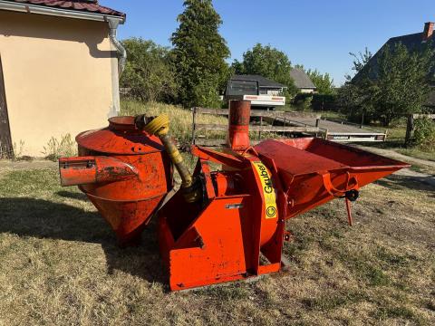 GRUBER 3000 kardánhajtású terménydaráló GRUBER 3000 kardánhajtású terménydaráló