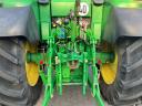 John Deere 6230 Premium traktor homlokrakodóval