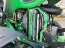 John Deere 6230 Premium traktor homlokrakodóval