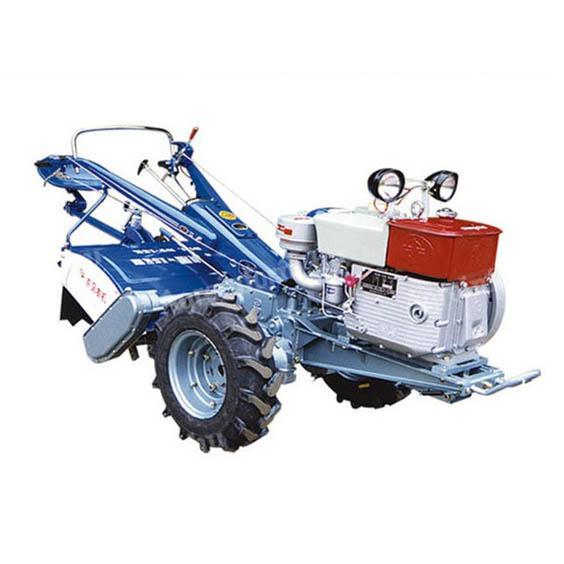 15 LE két kerekűtraktor pótkocsival ekével rotátorral komplet