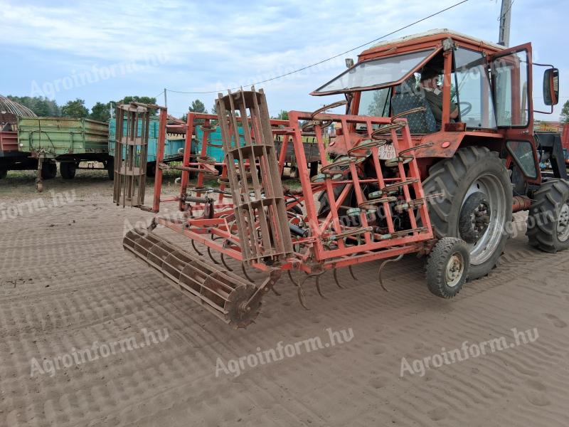 Kombinátor 440 cm széles, nagy rugóskapás, hidraulikus csukás