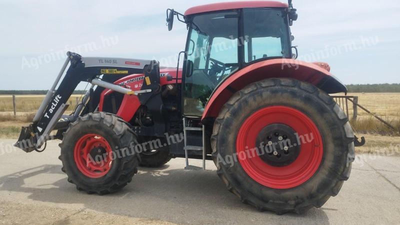 Zetor Forterra 130 traktor TracLift homlokrakodóval, jó állapotban
