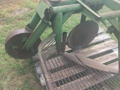 Krumplirázó, burgonyarázó Krumplirázó, burgonyarázó