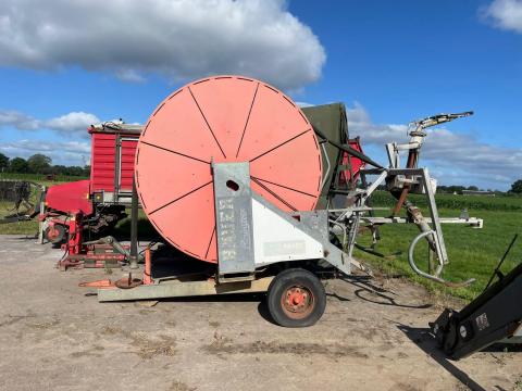 BAUER RAINSTAR 90 / 280 -as TURBINÁS, FORGÓZSÁMOLYOS ÖNTÖZŐDOB BAUER RAINSTAR 90 / 280 -as TURBINÁS, FORGÓZSÁMOLYOS ÖNTÖZŐDOB