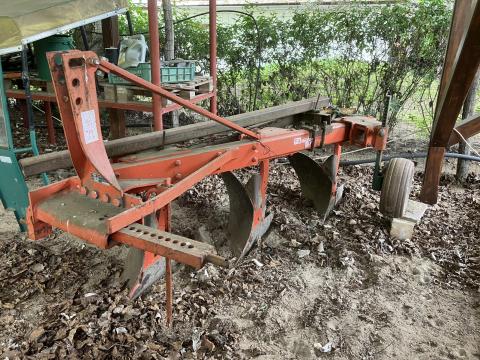 „Vogel & Noot” L 750 Farmer jelzésű eke