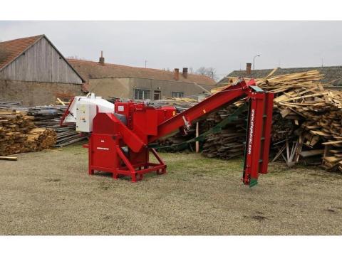 URBAN EM110 aprítógép szállítószalaggal, 4,1 m URBAN EM110 aprítógép szállítószalaggal, 4,1 m