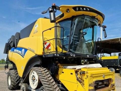 New Holland CR 10.90