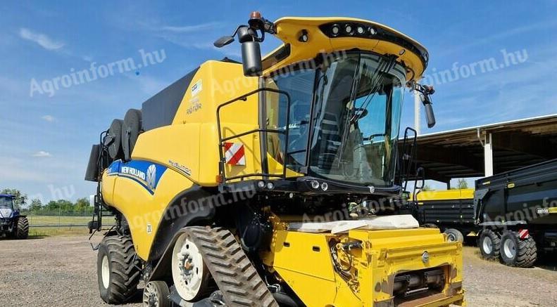 New Holland CR 10.90