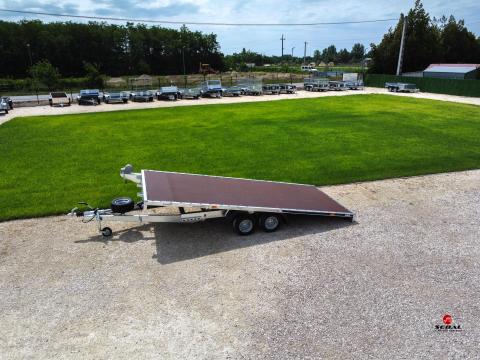 Új billenős Martz 450 autószállító 2.099.000, -Ft helyett 1.890.000 Ft Új billenős Martz 450 autószállító 2.099.000, -Ft helyett 1.890.000 Ft