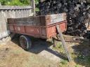 Eicher 2 hengeres 30 LE-s kistraktor munkaeszközeivel