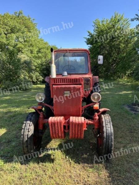MTZ 80