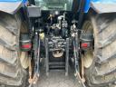 New Holland TS 115 homlokrakodóval