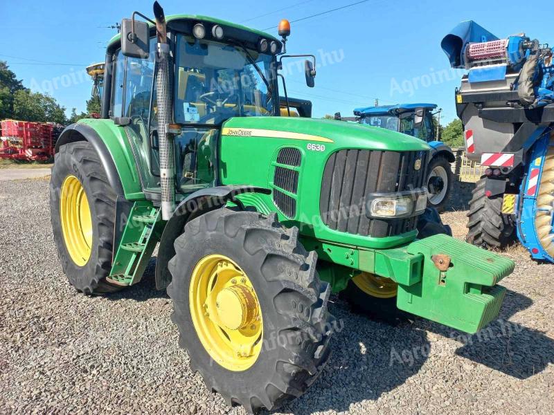 JOHN DEERE 6630