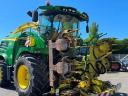John Deere 8500i szemroppantóval,  rendfelszedő,  kukorica adapterrel